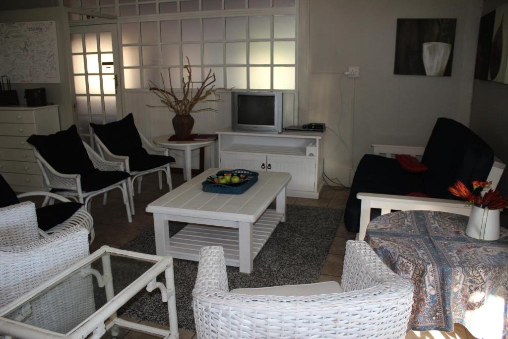 Still Bay Apartment | Bellevue Resort Unit 14