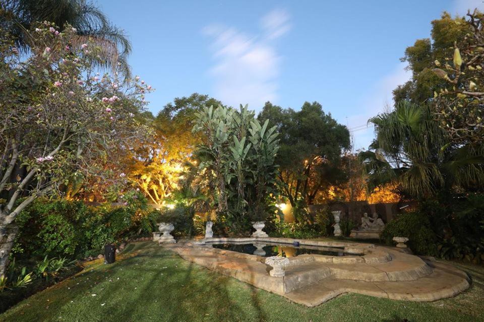 Baileys Muckleneuk Bed & Breakfast | Ben's Bed and Breakfast