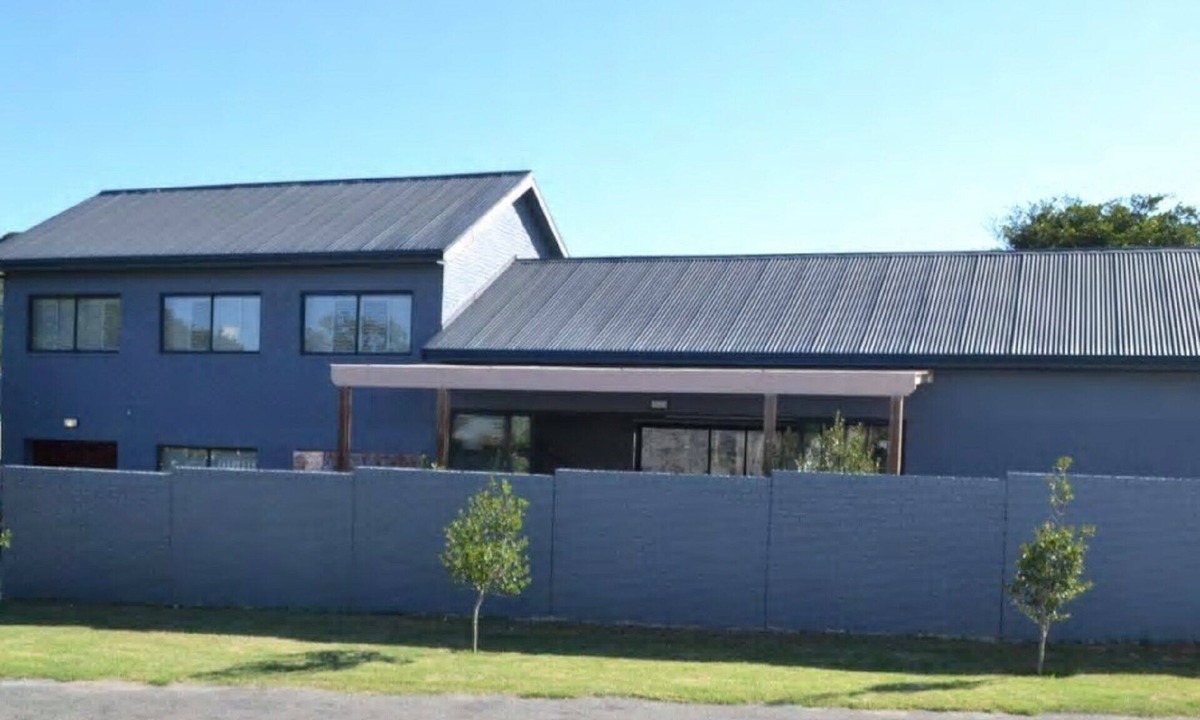 Bushman's River Mouth House | Berries Corner.