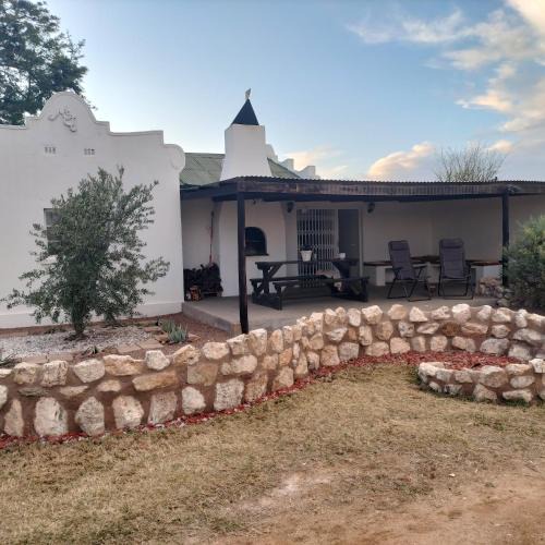 Kai !Garib House | Bezalel Estate Country House