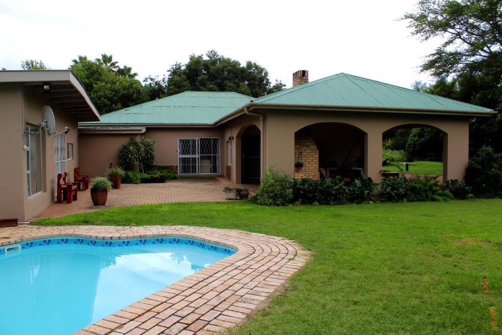 Addo House | Bietjie Rus