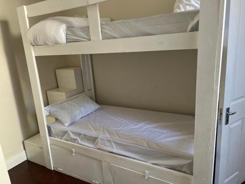 Salt River Hostel | Blue Eagle Backpackers