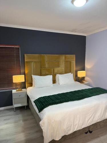 Bloubergstrand Apartment | Blue Lily Haven Cape Town Self Catering Home