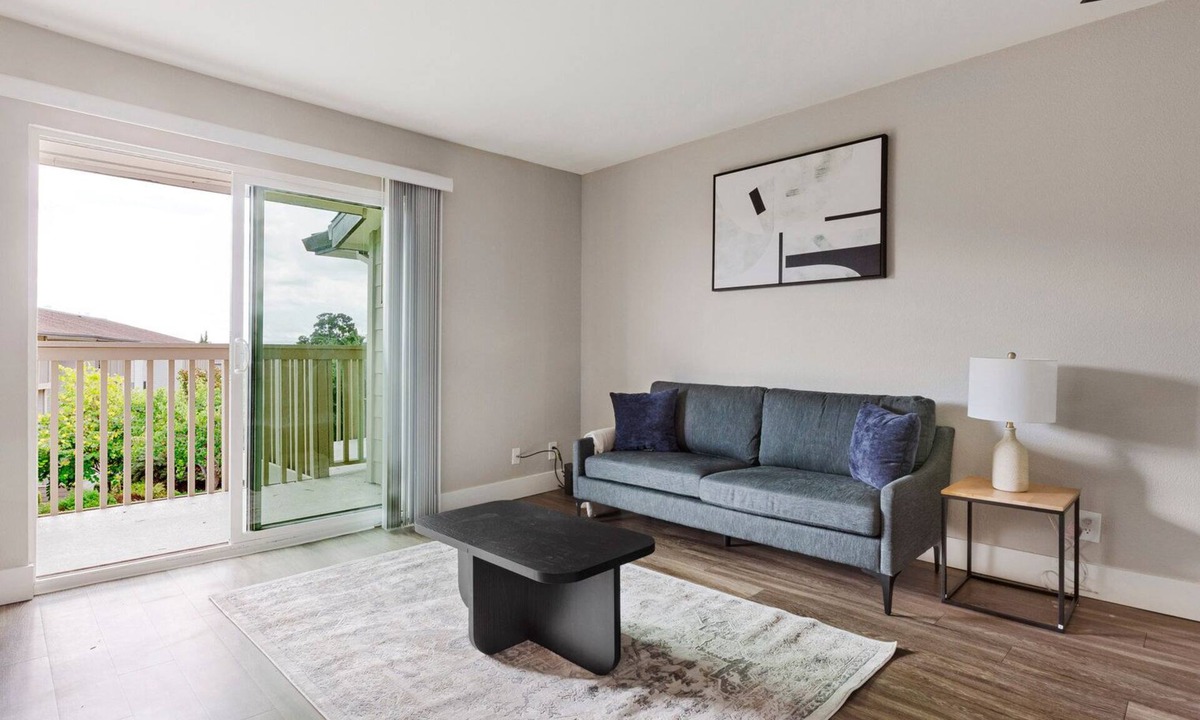 Foster City Apartment | Blueground | Foster City, pool, nr Lagoon