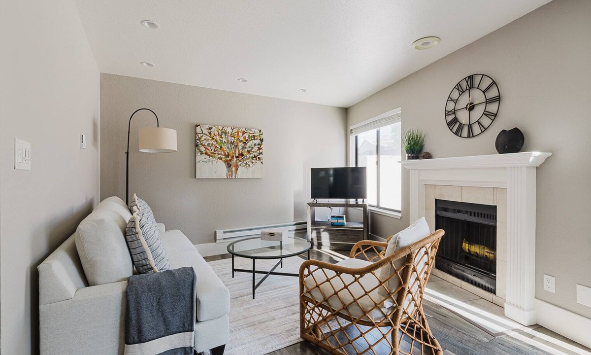 Central San Mateo Apartment | Blueground | San Mateo 2bd apartment