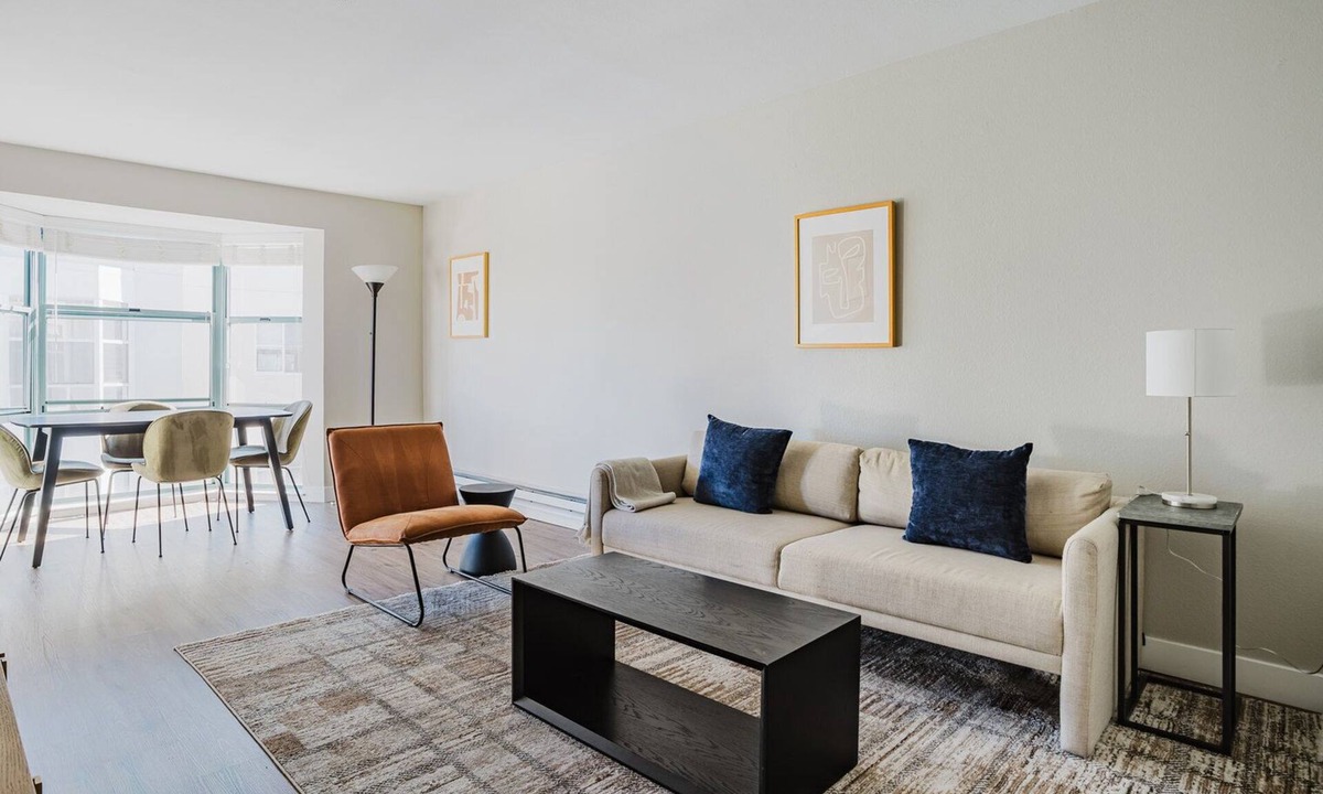 South Beach Apartment | Blueground | South Beach, pool, w/d nr Oracle Park