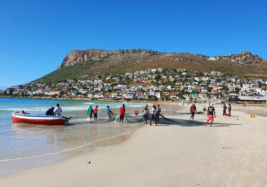Fish Hoek Apartment | Bob-Bob's Cottage