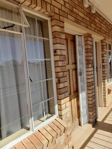 Potchefstroom House | Boiketlong Stay