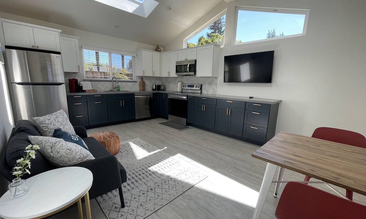 West San Jose Cottage | Brand New 1B1R Guest House in Campbell