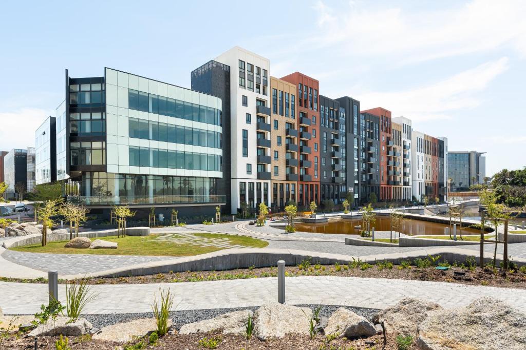 Century City Apartment | Bridgewater One Apartments