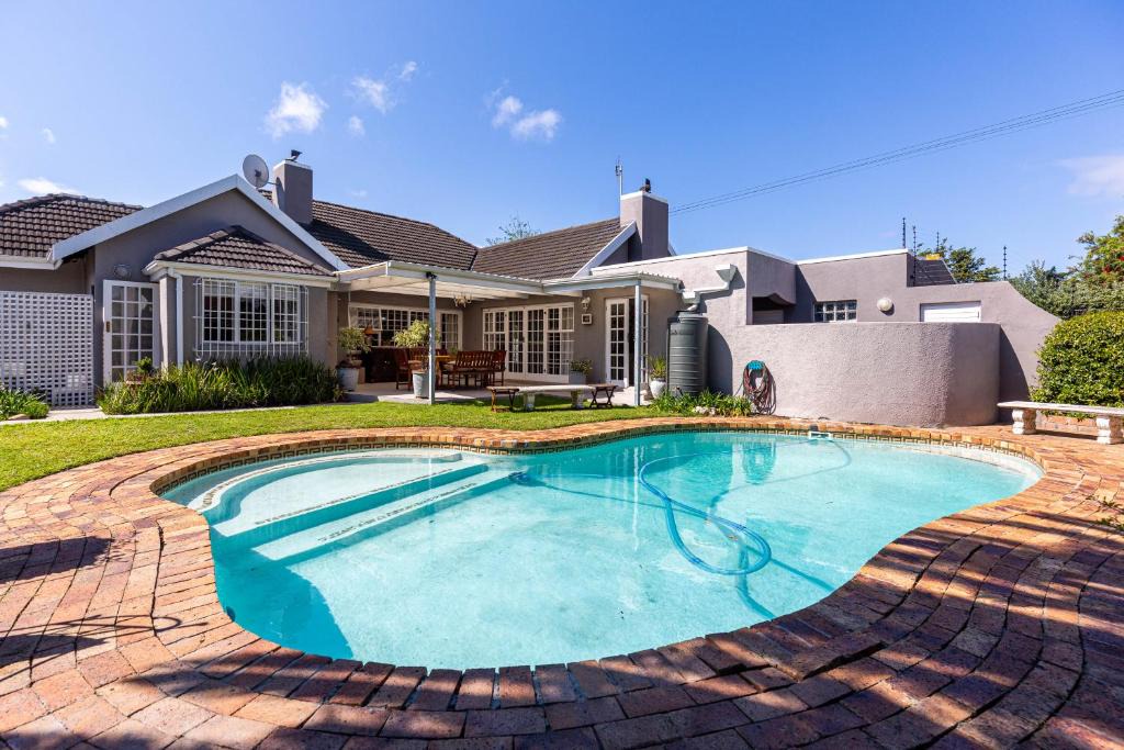Pinelands House | brookdale house