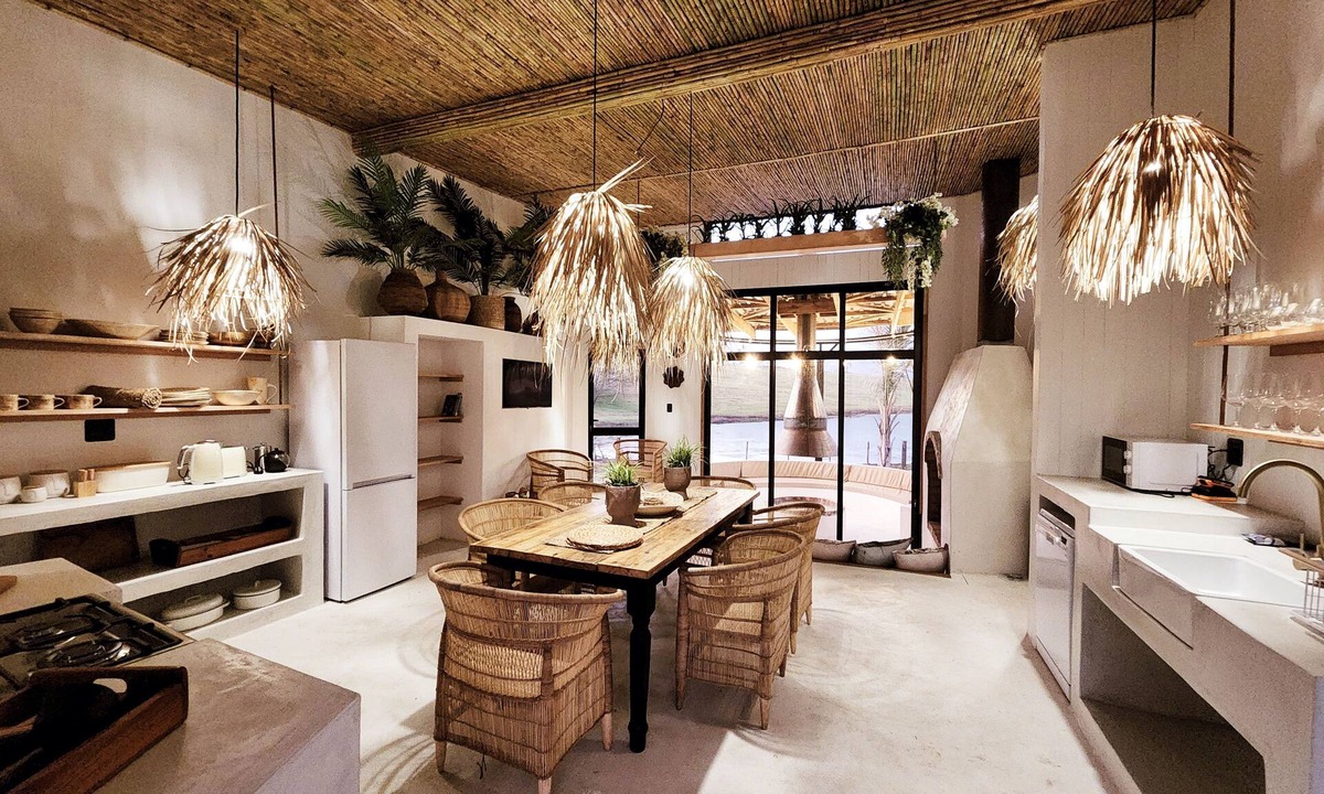 George Cabin | Buff & Fellow Eco Cabins