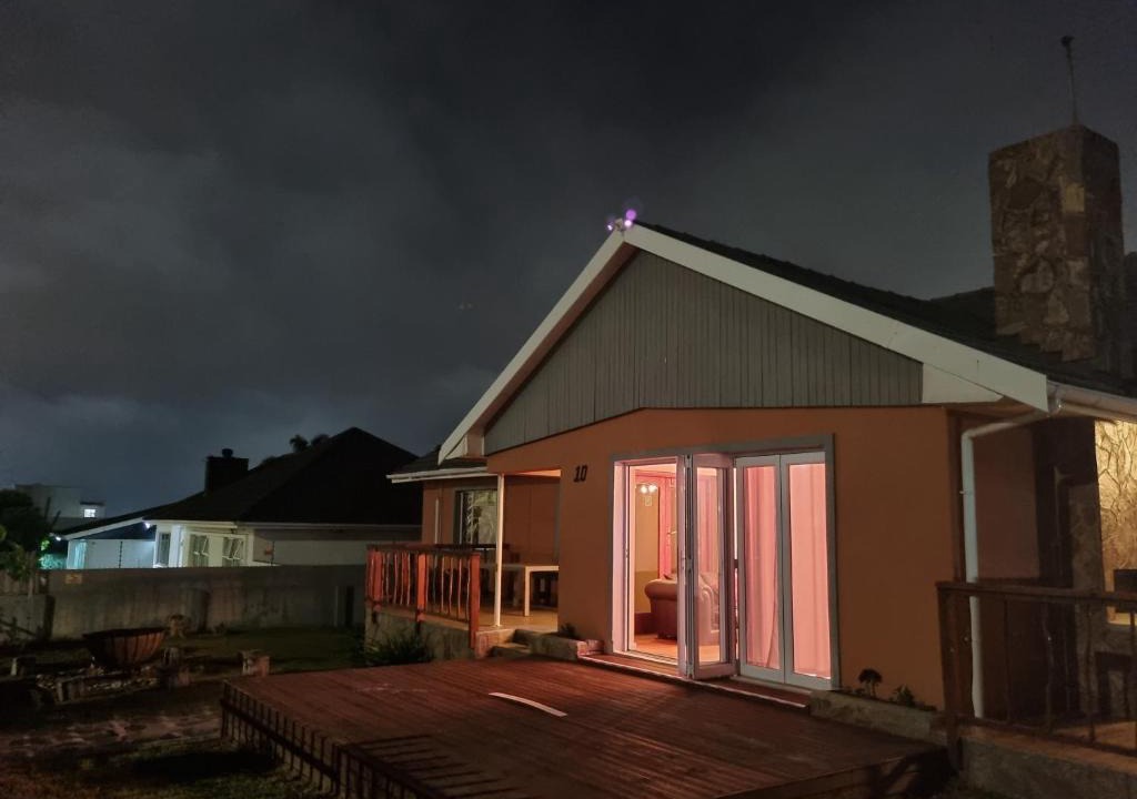 Humewood House | BUNITRIX AT DRIFTSANDS