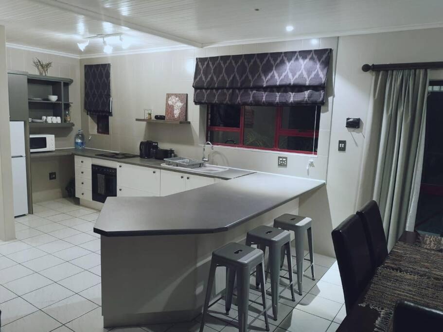 Bushman's River Mouth House | Bushmans River Holliday House Retreat
