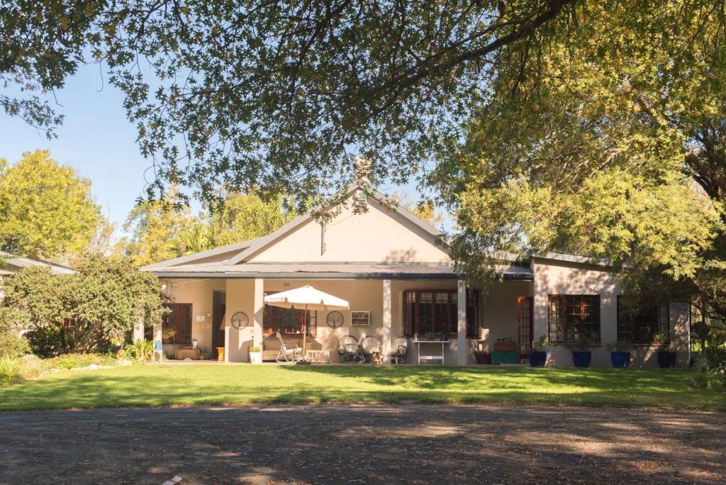 Creighton House | Button Birding Smithfield Guesthouse