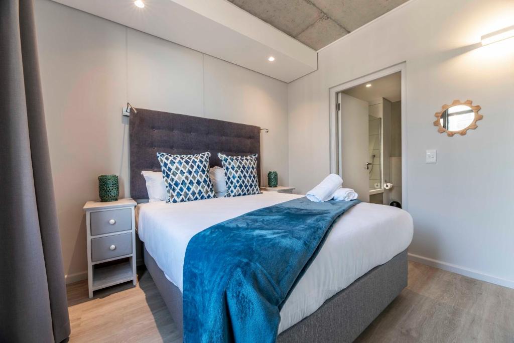 Cape Town City Centre Apartment | C504 Woodstock Quarter