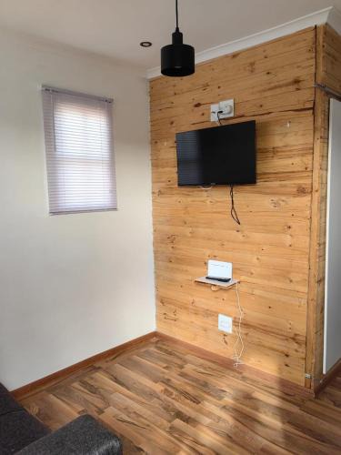 Pretoria Apartment | Cabin in Pretoria West