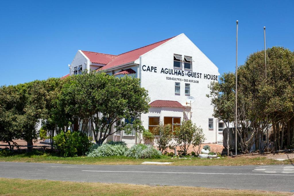 L'Agulhas House | Cape Agulhas Guest House