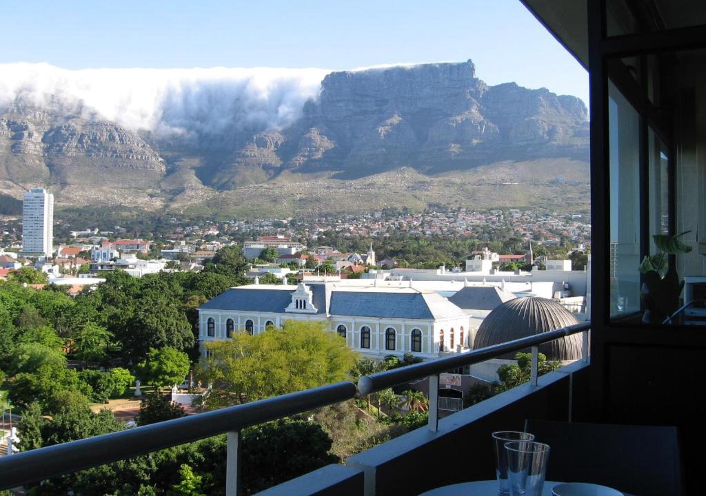 Cape Town City Centre Apartment | Cape Breaks