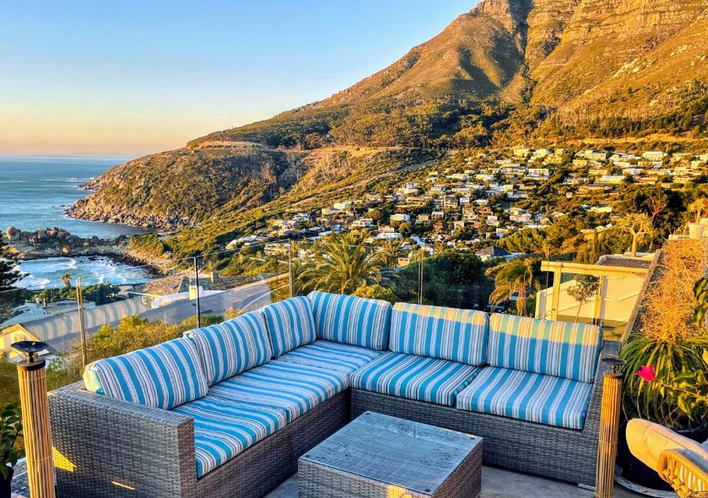 Hout Bay Villa | Cape Town Luxury private beach villa for your exclusive use