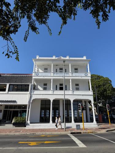 Sea Point Hotel | CapePod Sea Point