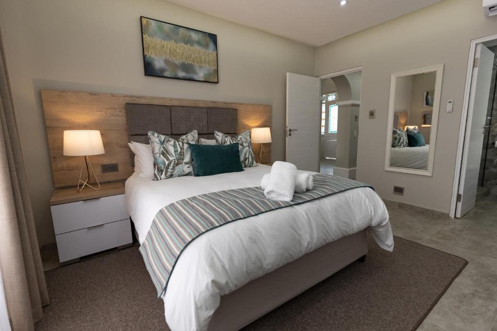Port Edward Apartment | Caribbean Estates - 35 Montego Bay by Luxe