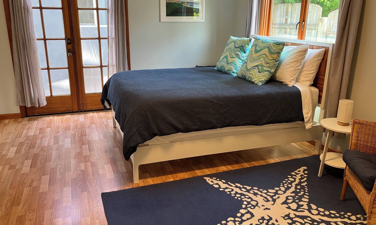 El Granada House | Casita Huerta-5 minute walk to beaches, restaurants, Mavericks House and trails.