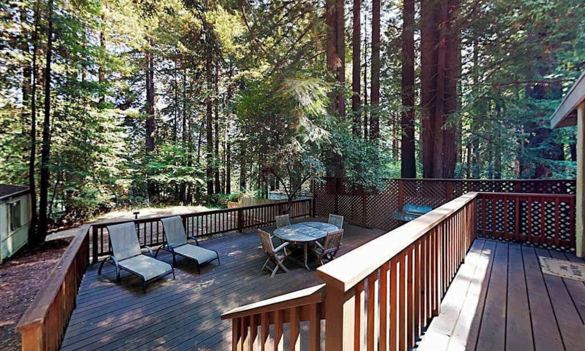 Cazadero House | Cazadero 2BR cabin on 3 gated acres — private hot tub, dogs welcome