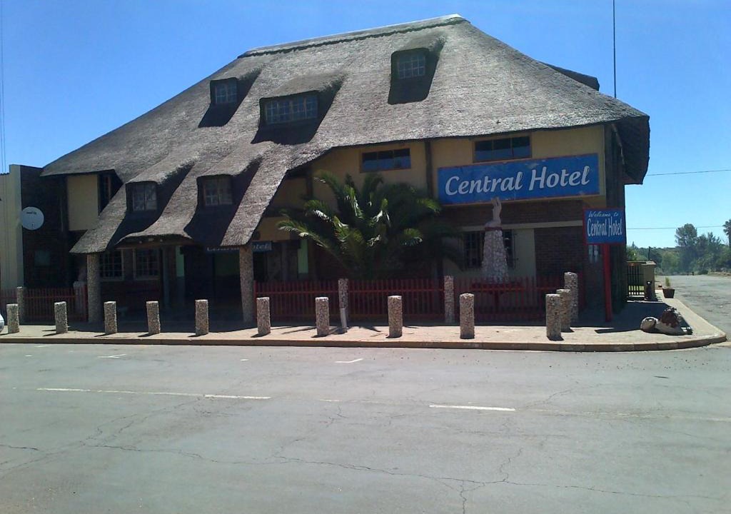 Warrenton Hotel | Central Hotel Warrenton