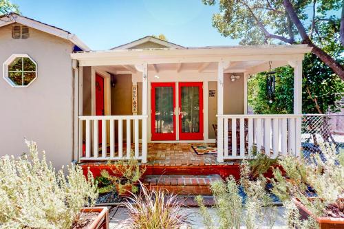 San Rafael House | Centrally Located! Dog-Friendly San Rafael Home