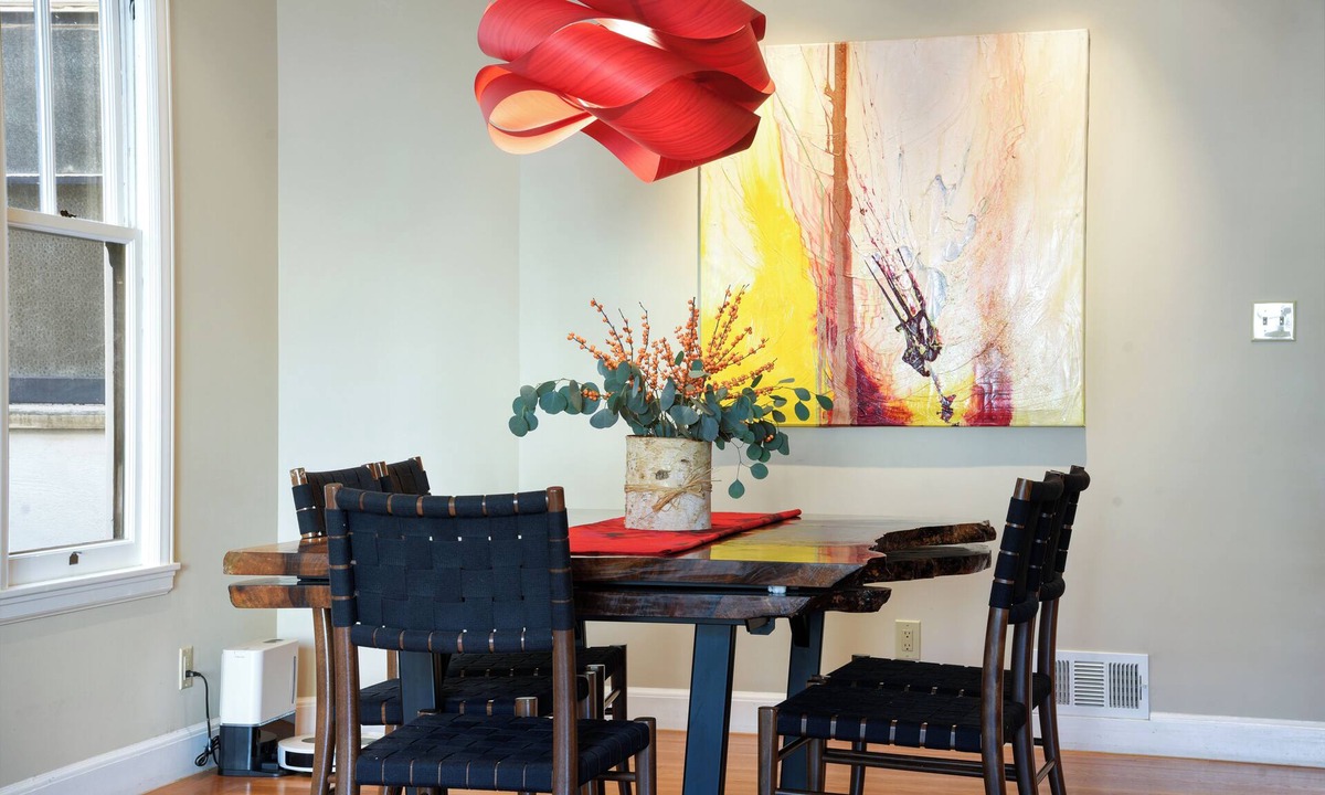 North of the Panhandle House | Centrally located historic house, parking