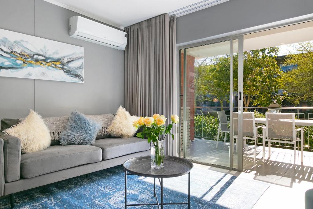 Century City Apartment | Century City Luxury Two Bedroom Apartment