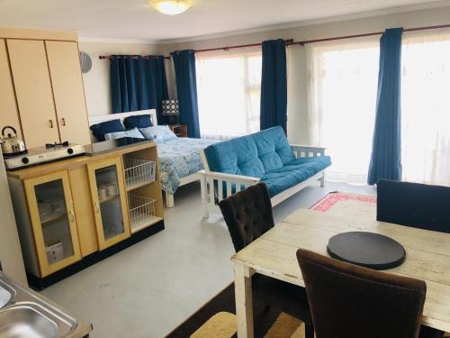 Mossel Bay Apartment | Charming retreat in Danabaai