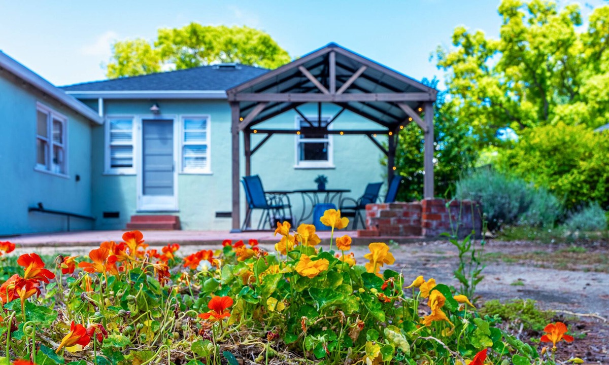 Loyola House | Charming Vintage Home with Private Backyard in Los Altos