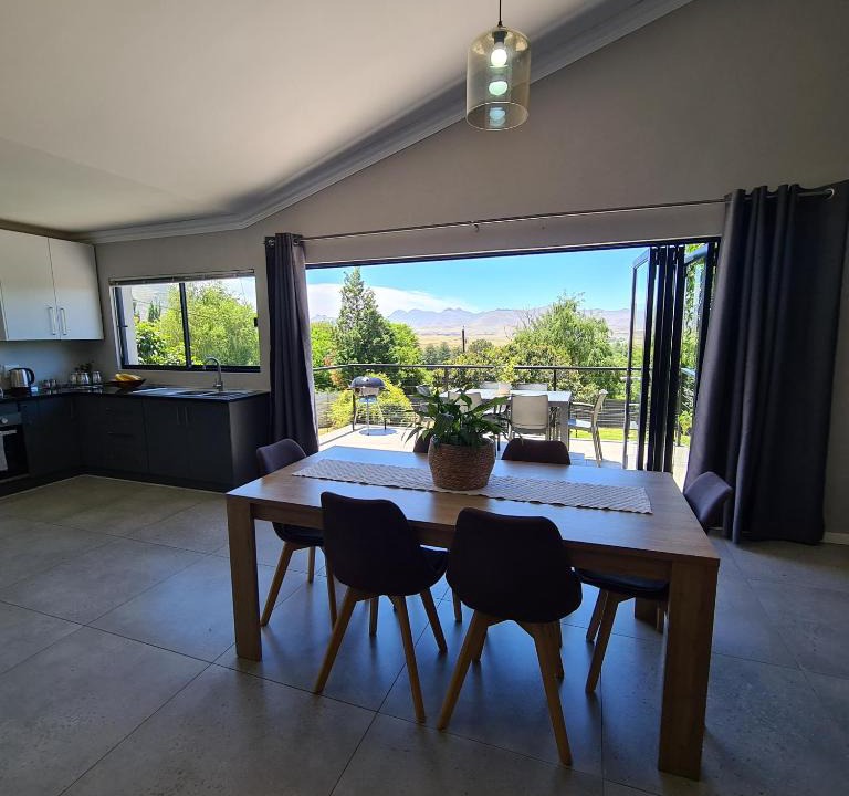 Clarens Apartment | Clarens Escape (Unit 3)