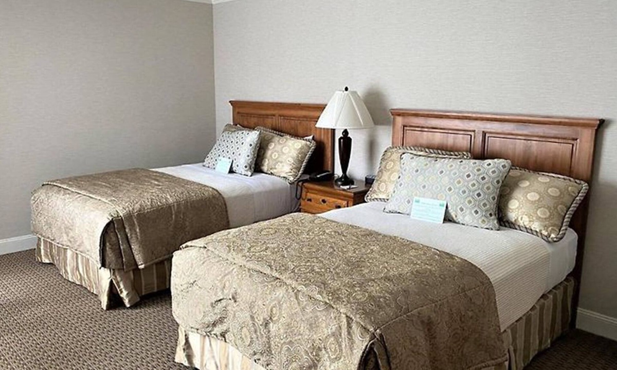 Russian Hill Hotel | Columbus Motor Inn