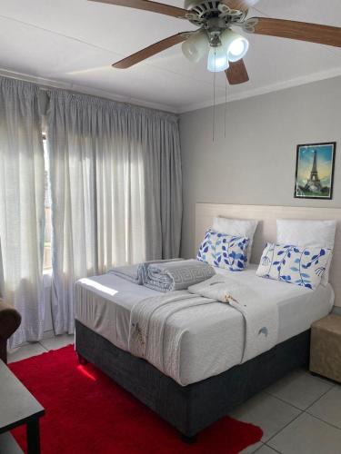 Mahikeng House | CONTRACTORS ACCOMMODATION AT Dne