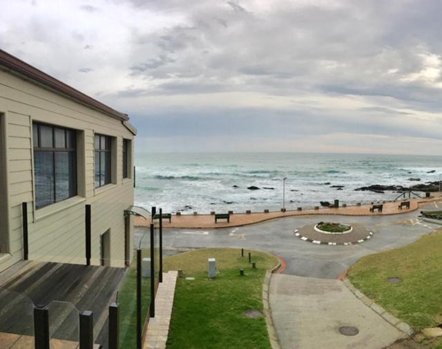 Herolds Bay Apartment | Coo-ee 9