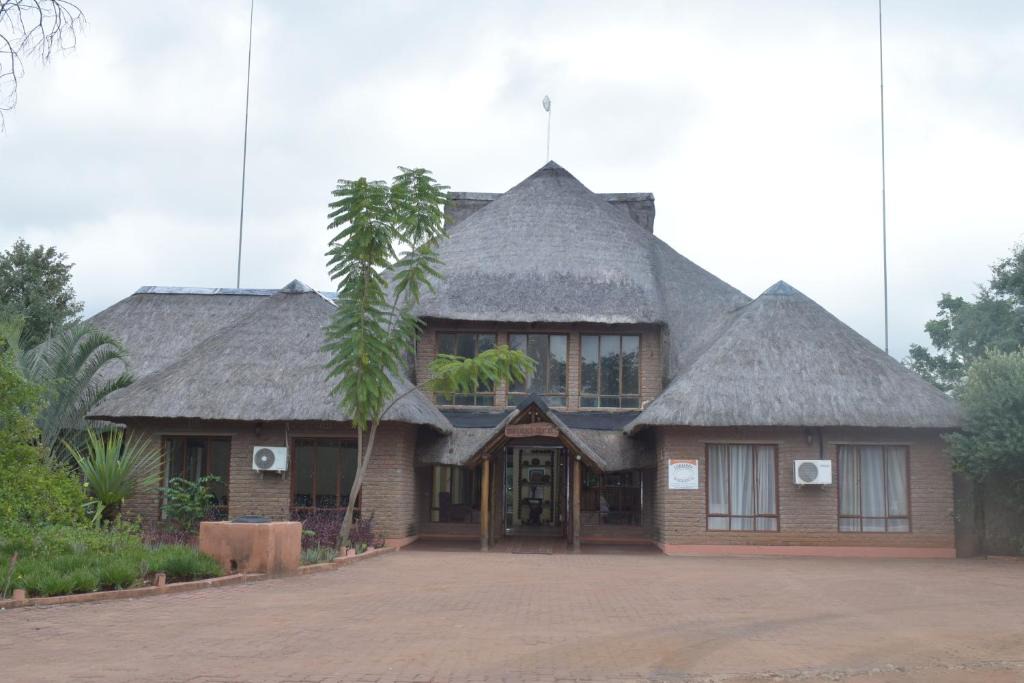 Ha-Lambani Cabin | Copacopa Lodge and Conference Centre