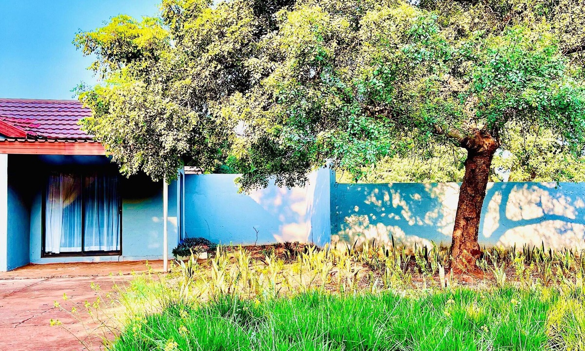 Ha-Lambani Cabin | Copacopa Lodge and Conference Centre