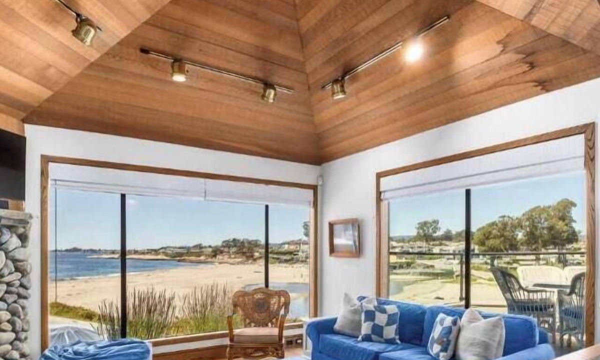 Opal Cliffs House | Corcoran Beachhouse - Stunning ocean views!