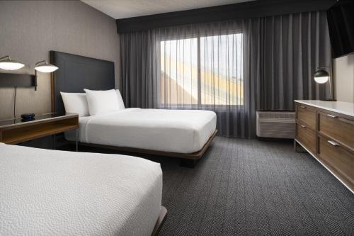 Foster City Hotel | Courtyard by Marriott San Mateo Foster City