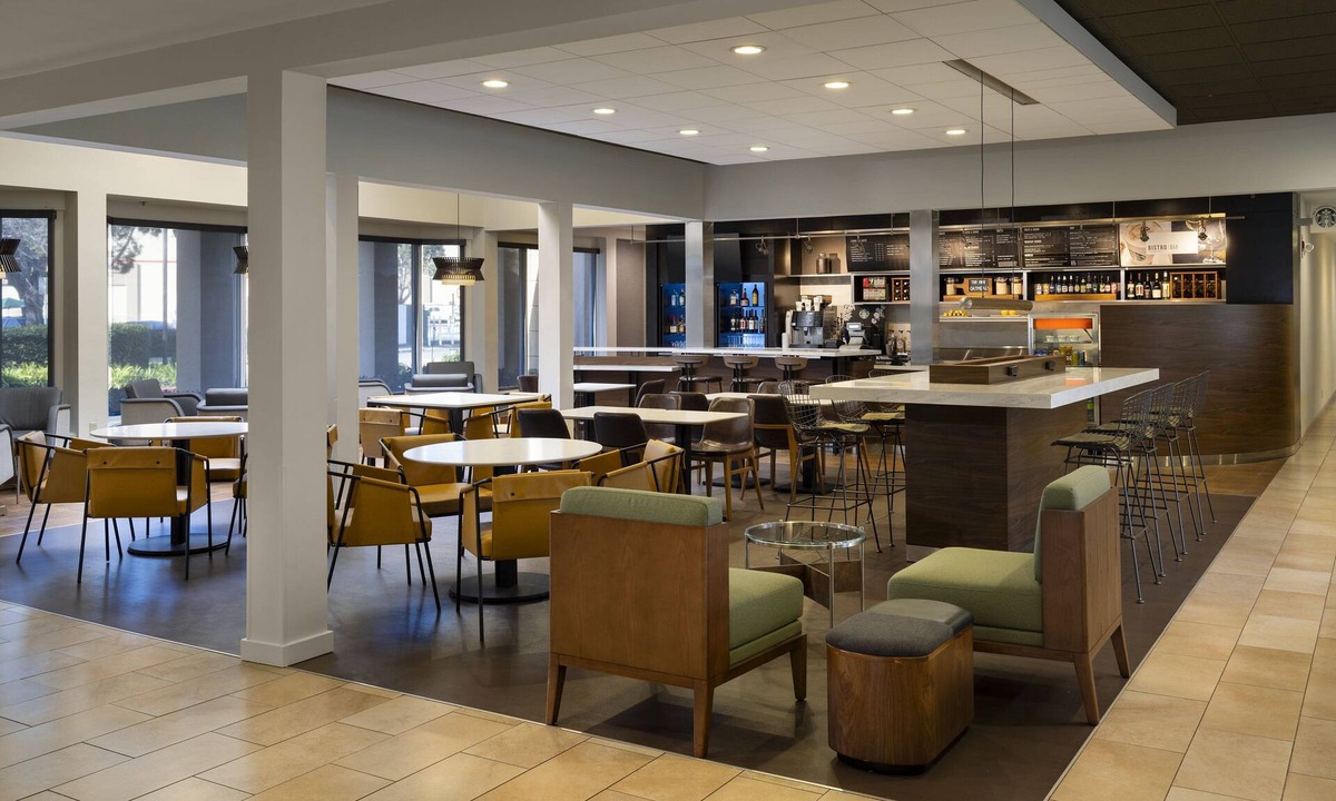 Foster City Hotel | Courtyard by Marriott San Mateo Foster City