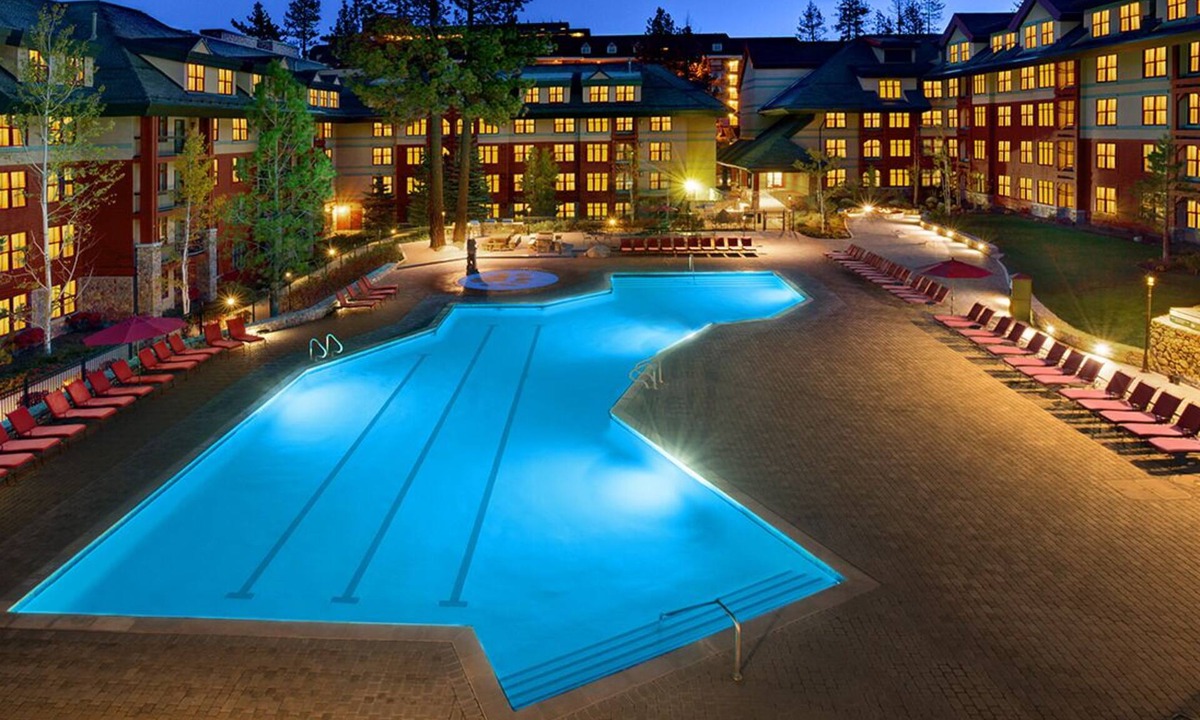 Lakeside Park Resort | Cozy 2-bedroom resort in enjoyable South Lake Tahoe with fitness room, WiFi