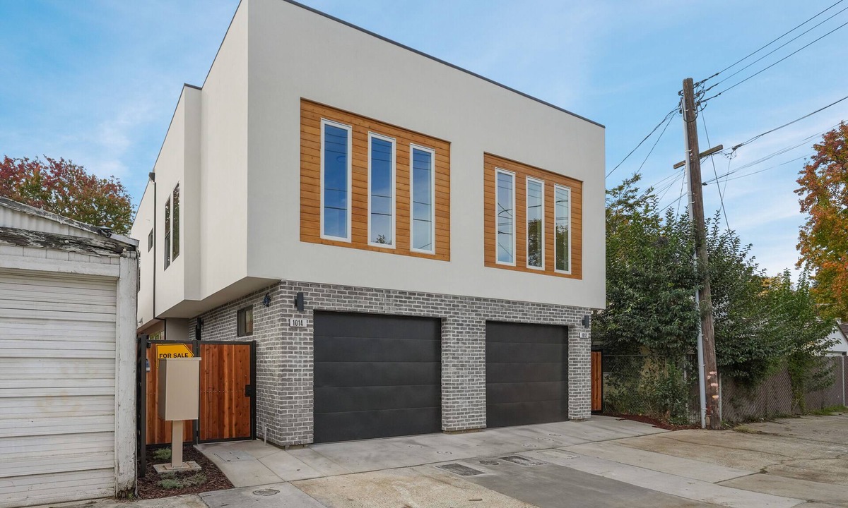Downtown Sacramento House | Cozy Midtown Retreat 2BR/2BA PRIVATE GARAGE