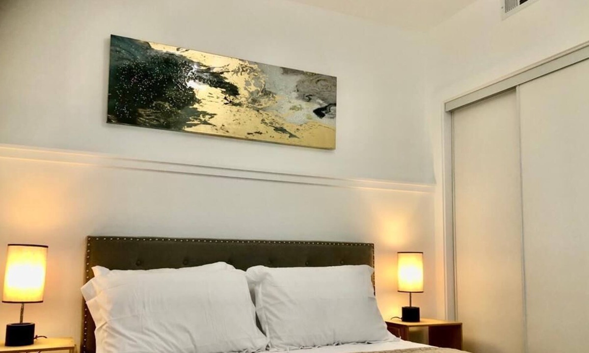 Ashland House | Cozy Serene 1BR Unit with AC & Covered Patio