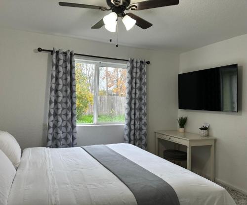 Arden-Arcade House | Cozy suite B