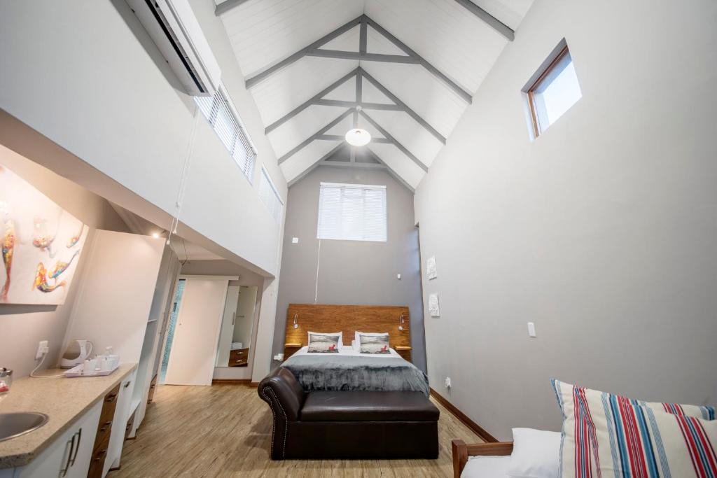 Westdene House | Crisp Guest Rooms