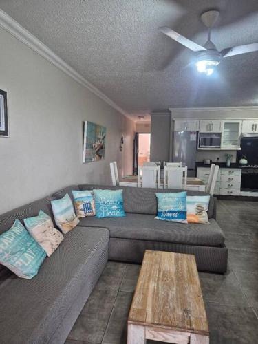 Melville Apartment | D14 Banana Beach Club