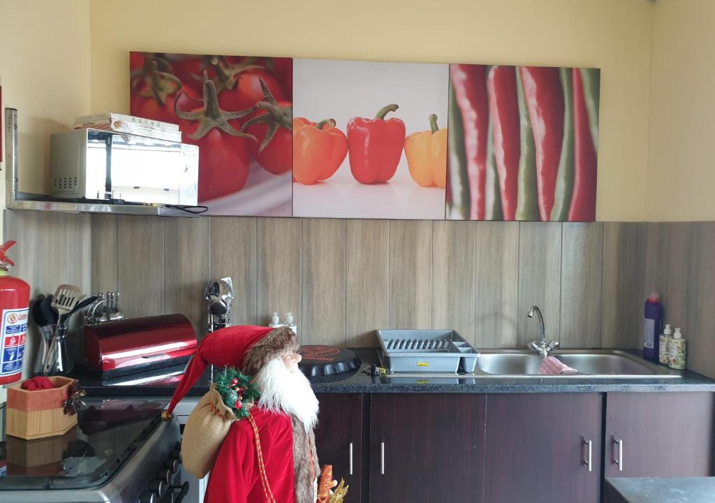 Oranjeville Apartment | DamView Accommodation